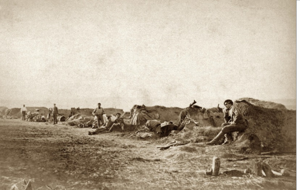 Кавалерия в землянках на подступах к Плевне, ноябрь 1877 г.